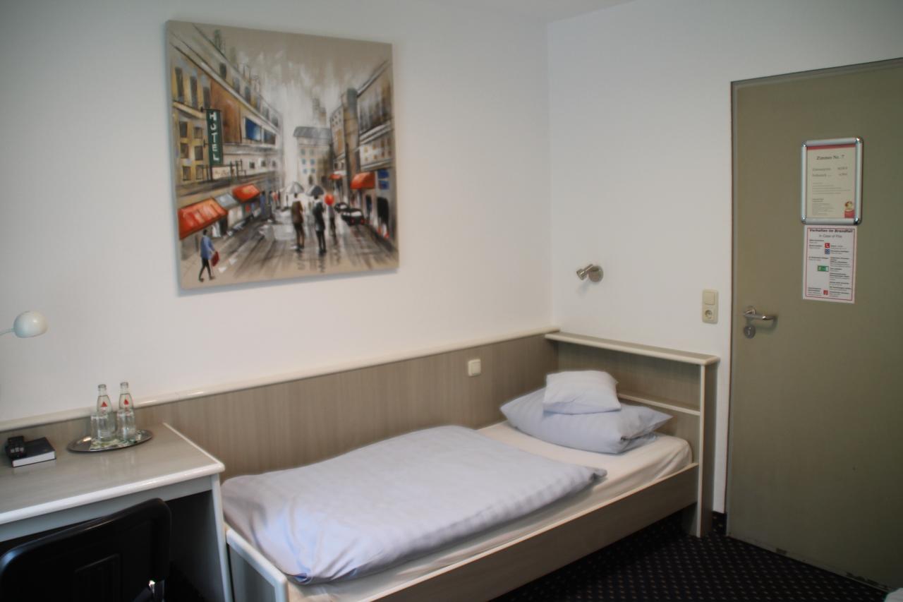 זיגן Autobahn Motel Siegerland Ost מראה חיצוני תמונה